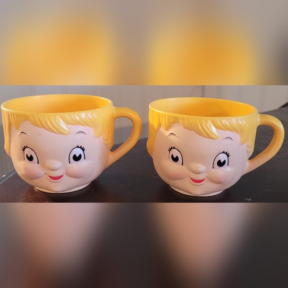 Vintage 1970s Collectible Cups Campbell's Soup Plastic Mugs